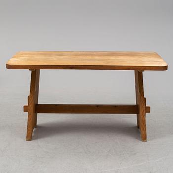 SPORTSTUGEMÖBEL, a pine dinner table and four chairs (3+1), one by Göran Malmvall, Svensk Fur, Sweden mid 20th century.