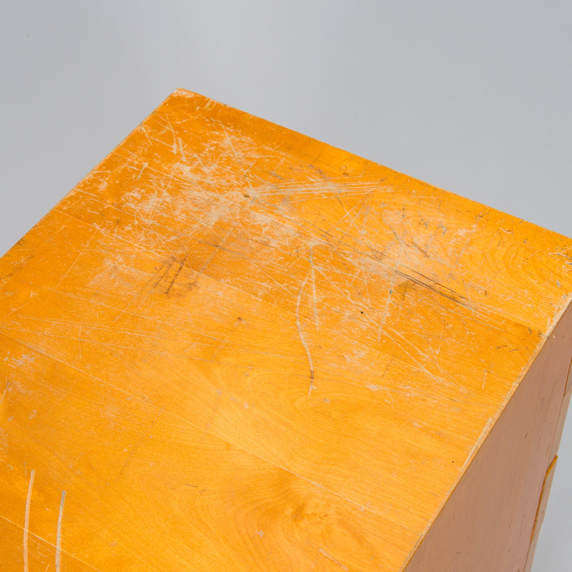 Aino Aalto, hurts, modell H297, Artek, 1900-talets mitt.