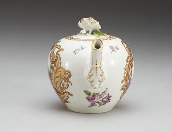 A Meissen teapot, 18th centuary.