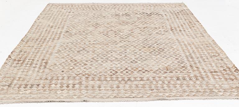 Rug, Kelim Oriental, 350 x 252 cm.