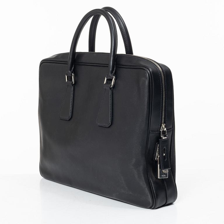 Prada, portfölj.