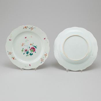 Five famille rose plates, Qing dynasty, Qianlong (1736-95).