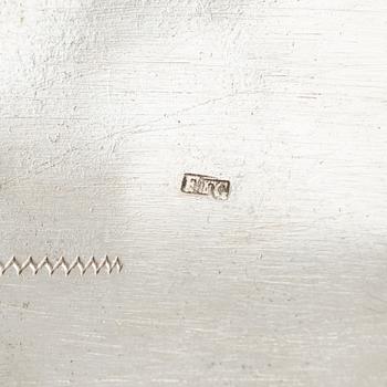 Fruktskål, silver, oidentifierad mästarstämpel FFG, åldermannaranka. Empir.