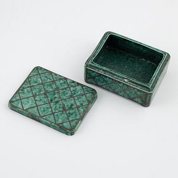 Wilhelm Kåge, vas, ask samt fat, stengods, "Argenta", Gustavsberg.