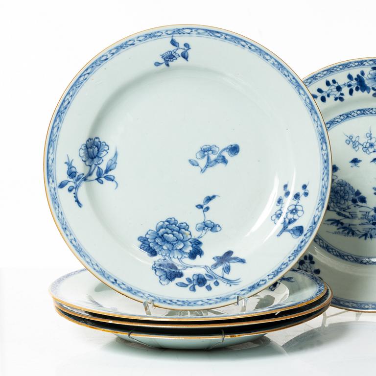 Tallrikar, 10 st, kompaniporslin, Kina, Qingdynastin, Qianlong (1736-95).