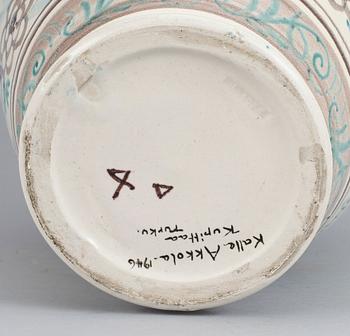 VAS, keramik, design Kalle Akkola, Kupittaa, Turku,  Finland, 1946.