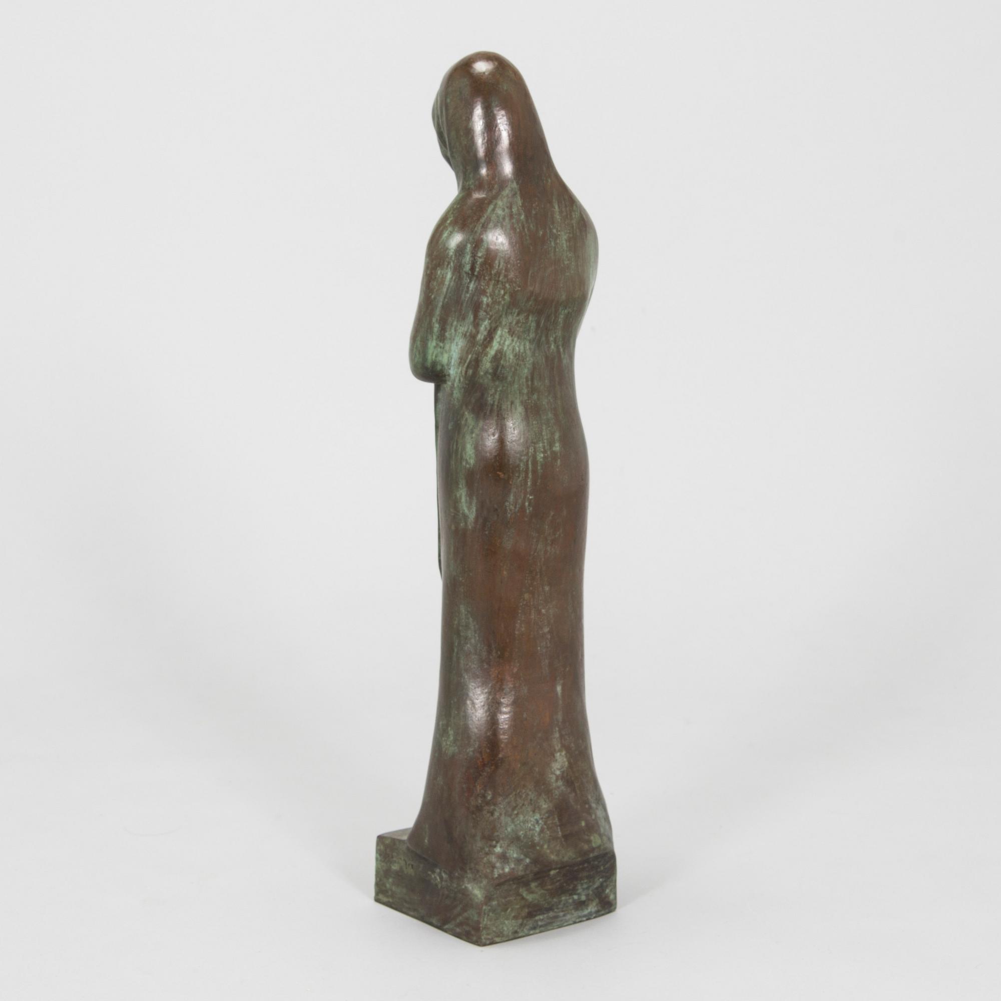 okänd skulptör, 1900-tal, kvinnofigur.