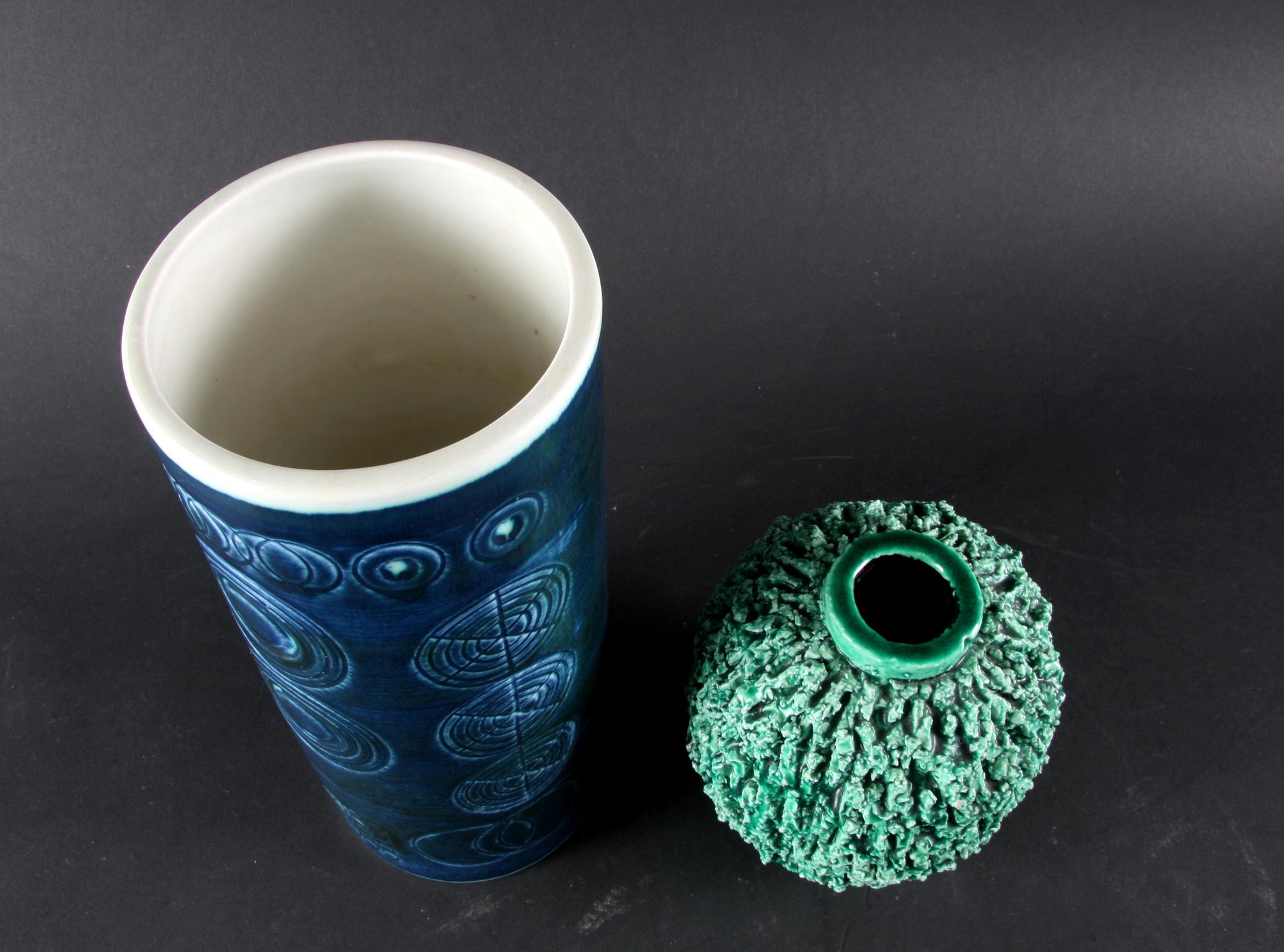 VASER, 2 st, Rörstrand. G. Nylund och "Sarek".