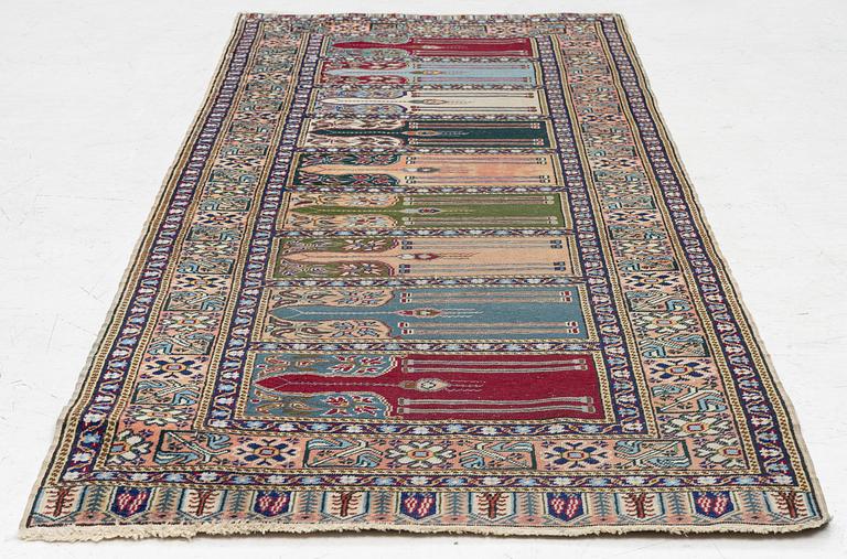 A gallery rug, Kayseri Saff, approx. 218 x 87 cm.
