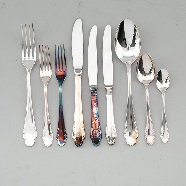 BESTICK, 30 snarlika delar, silver, bl a Mema, 1970-tal. Vikt med stålblad ca 829 g.