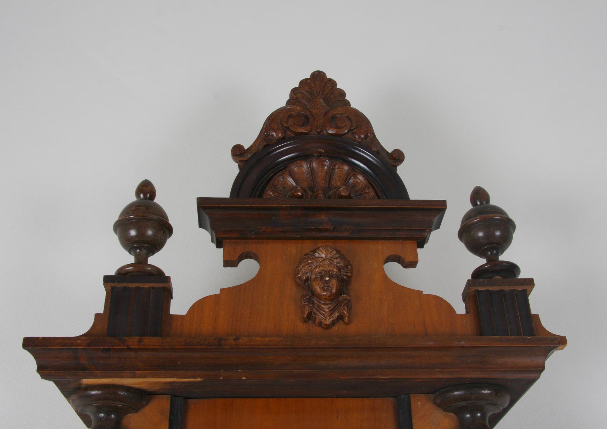 VÄGGPENDYL, 1900-talets första hälft.