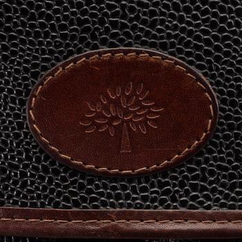 A Mulberry scotchgrain bag.