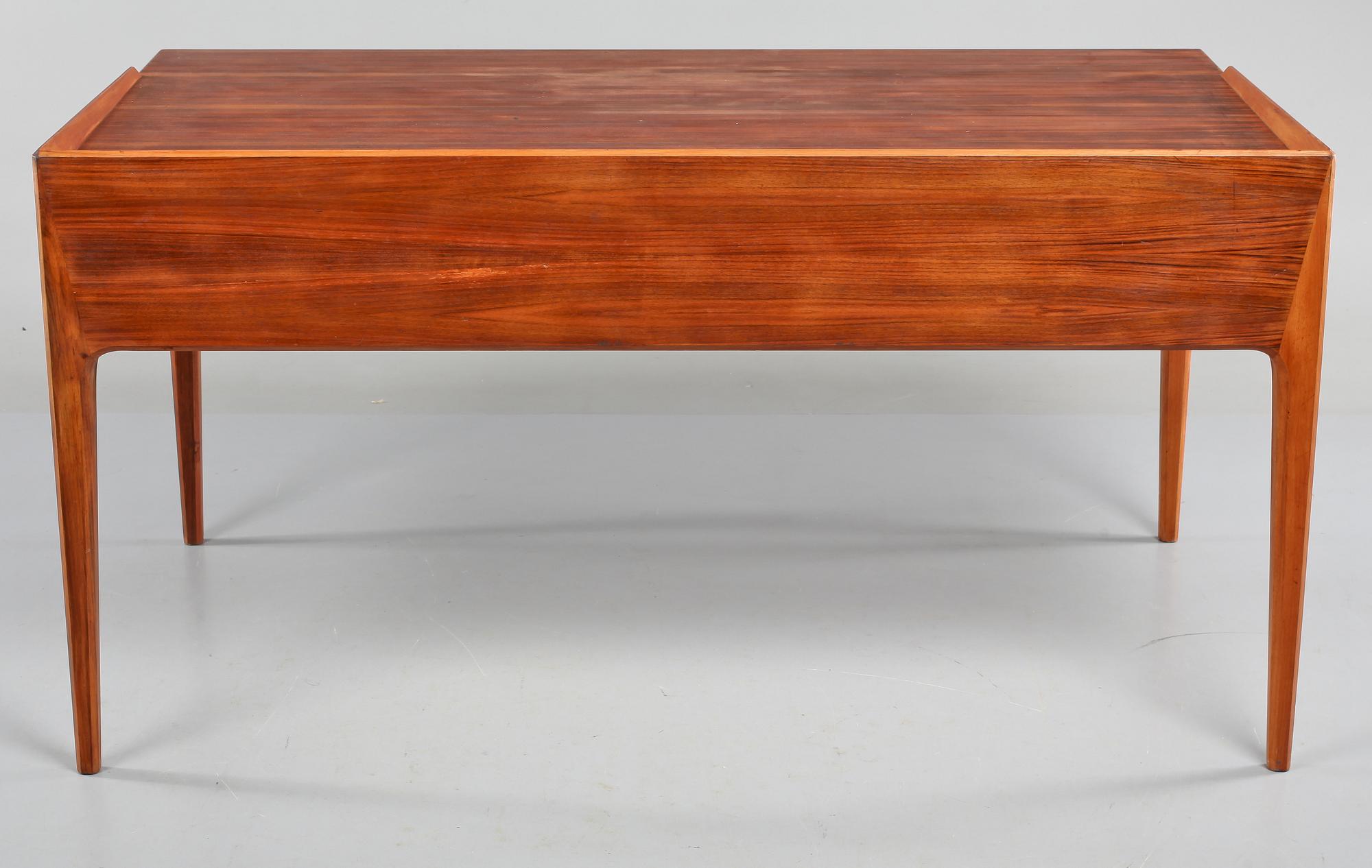 SKRIVBORD, Bertil Fridhagen, Bodafors, 1960.