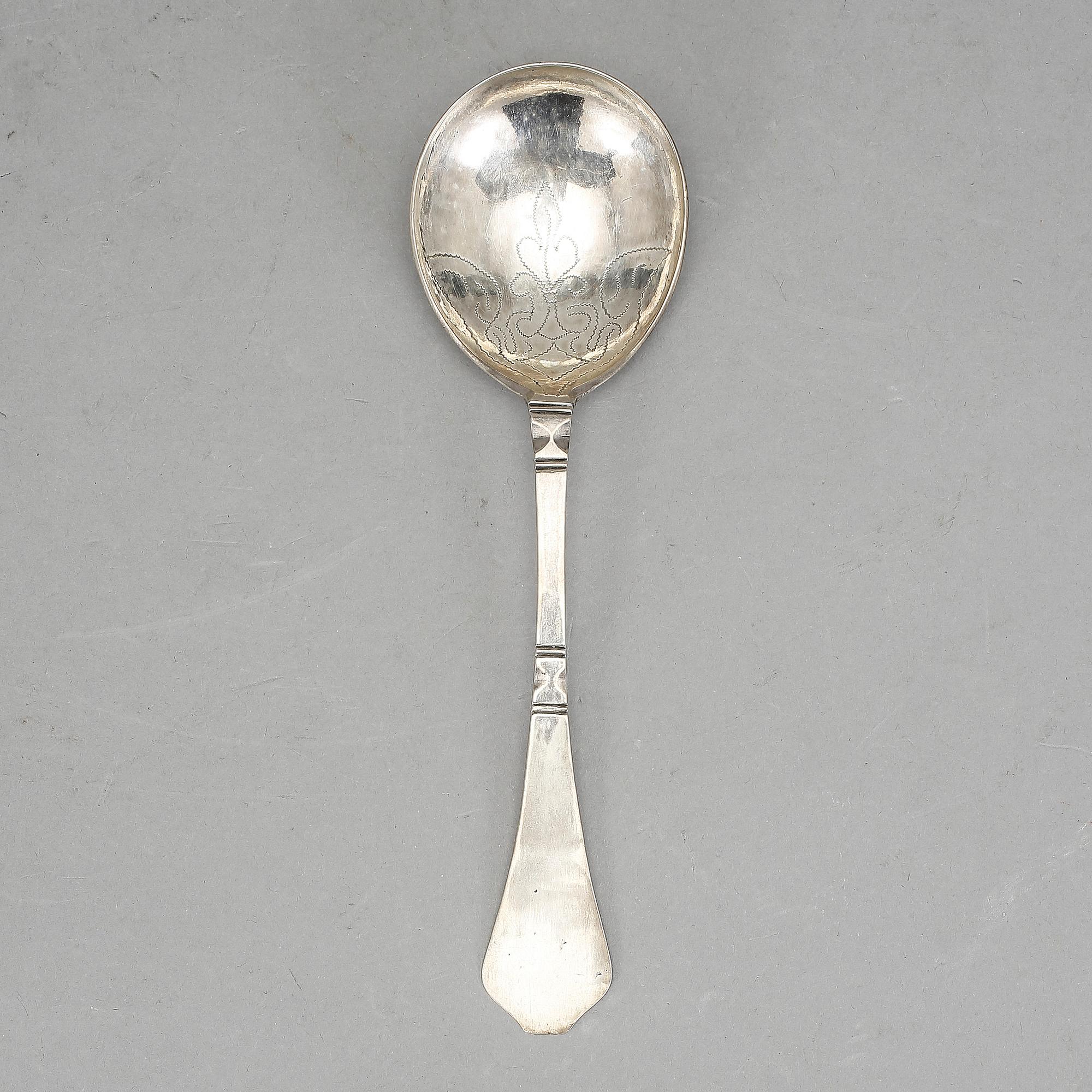 BRÄNNVINSSKED, silver, möjligen Elias Modin, Sundsvall, 1700/1800-tal. Vikt ca 26 gram.