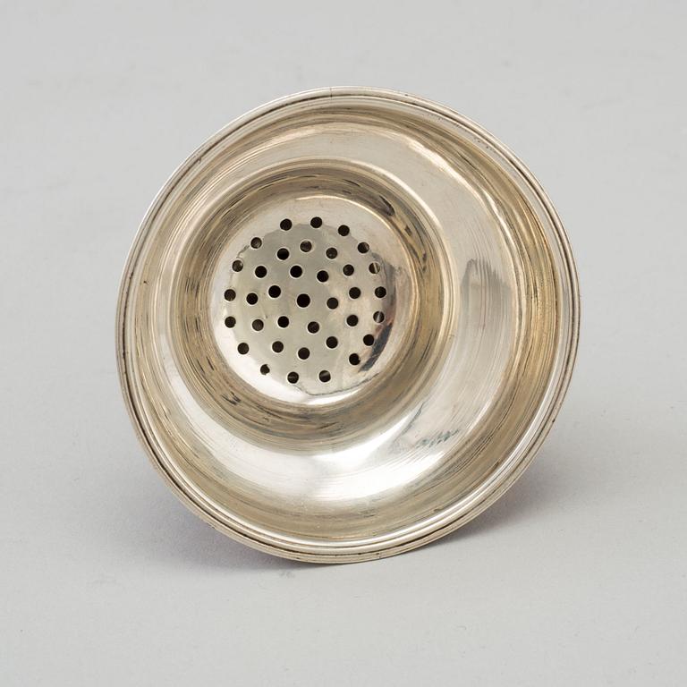 VINSIL, silver, möjligen William Bateman, London ca 1820.