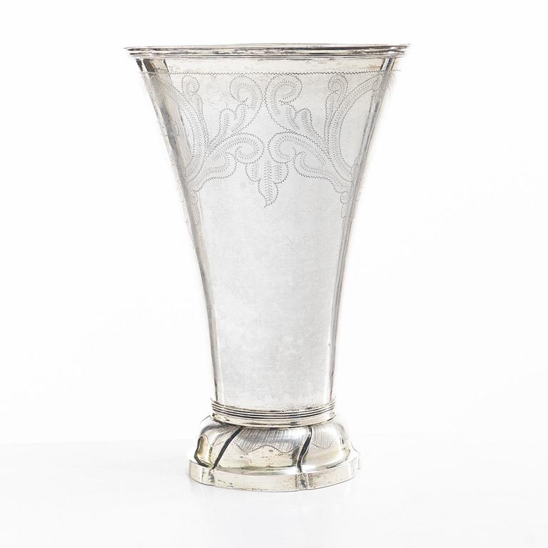 A Swedish early 19th century parcel-gilt silver beaker, mark of Olof Hellbom, Stockholm 1810.
