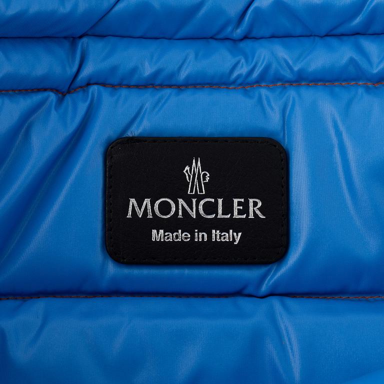 Moncler, clutch, "Busta Piumino".