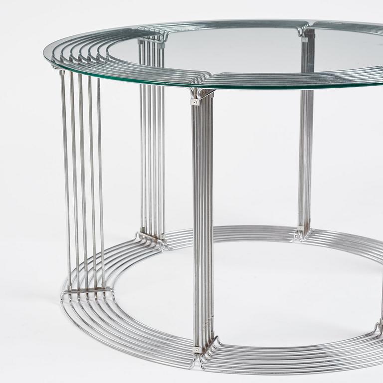 Verner Panton, "Pantonova", matbord och 6 stolar, modell "102 S-G", Fritz Hansen, Danmark 1970-tal.