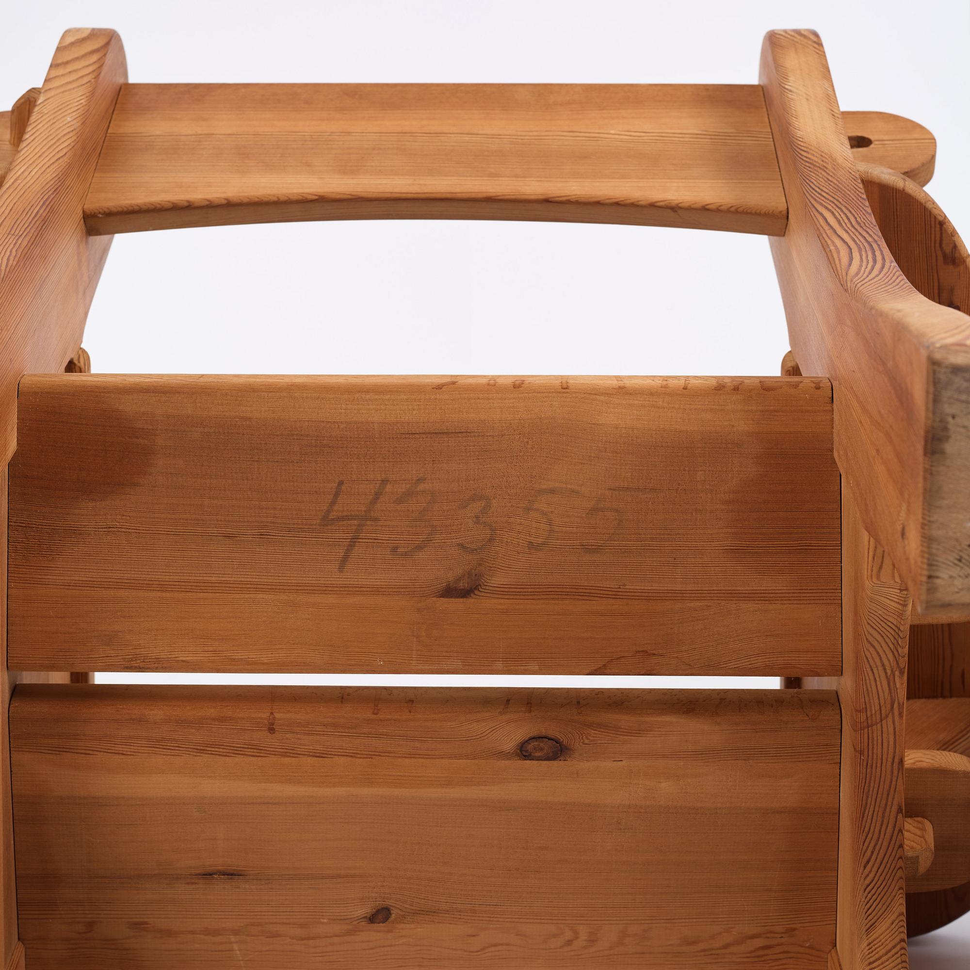 David Rosén, a pair of Swedish Modern 'Berga' pine armchairs, Nordiska Kompaniet, Sweden 1940s.