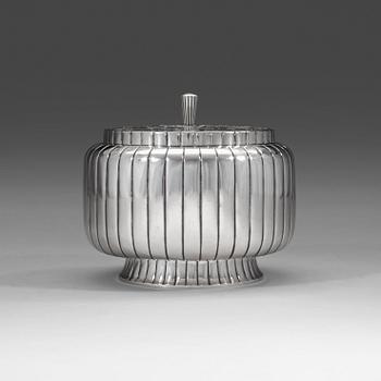 A Flavia lidded silver jar, Skellefteå 1952.