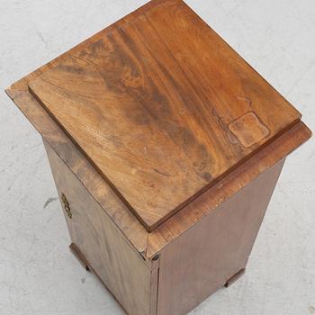 Cupboard, Karl Johan, early 19th century.