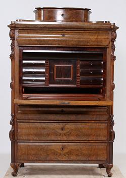 CHIFFONJE, 1800-talets mitt.