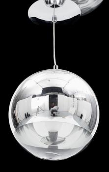 TAKLAMPOR, ett par, polycarbonat, "Mirror ball" Tom Dixon. 2000-tal. H 25.