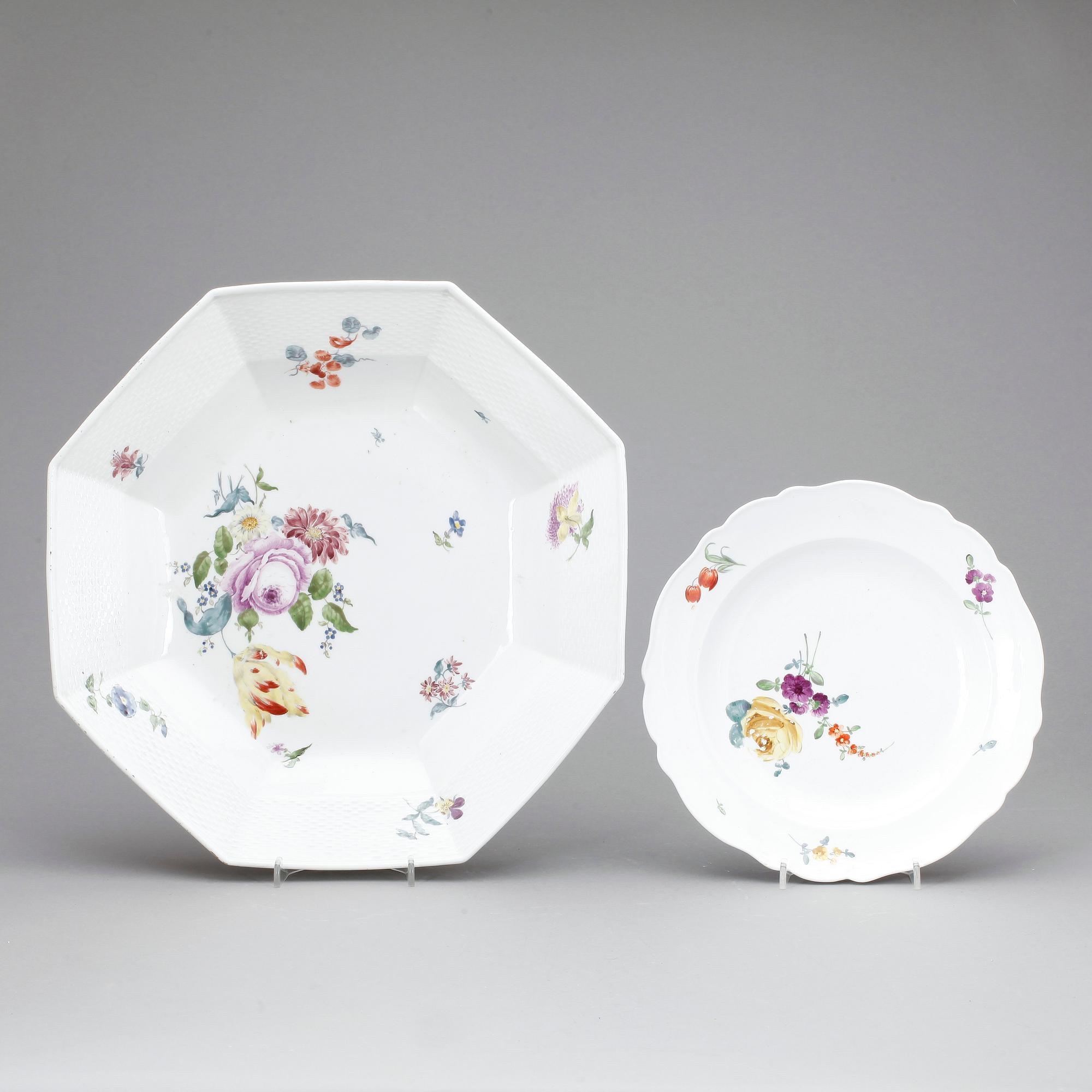 FAT, 2 st, porslin, Meissen, troligen 1700-tal.
