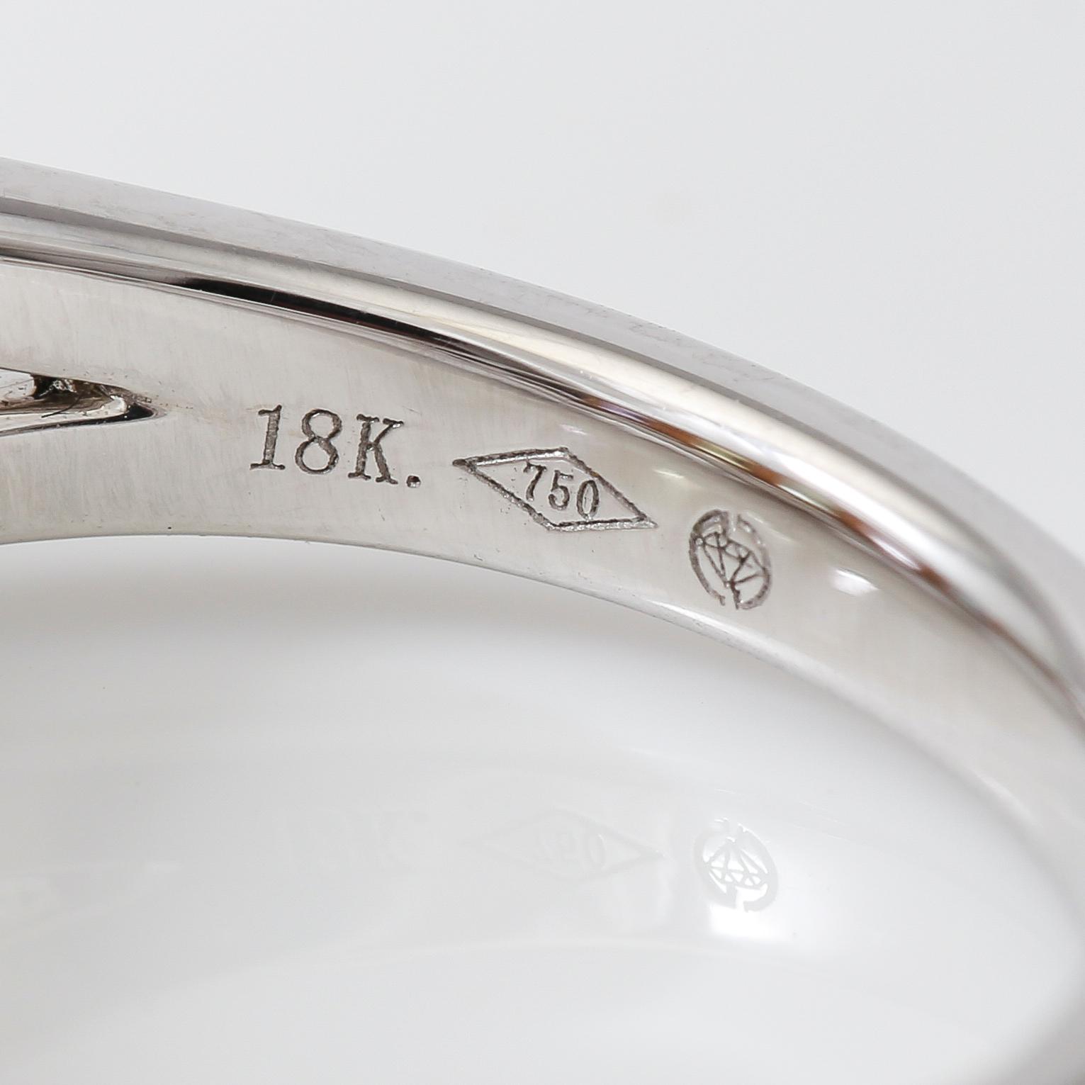 RING, flerfärgade safirer totalt ca 2,60 ct, diamanter totalt ca 0,10 ct.