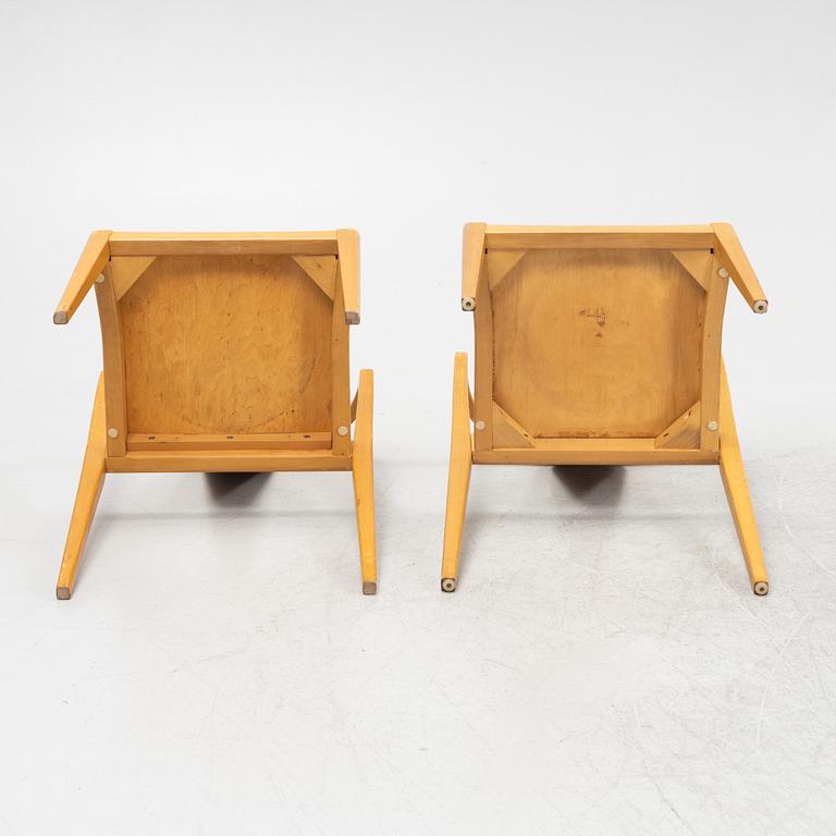 Axel Larsson, stolar, ett par,  modell "8-108", Svenska Möbelfabrikarna Bodafors, 1950-tal.