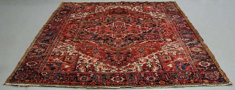 A carpet, semi-antique/Old Heriz/Gorovan, ca.