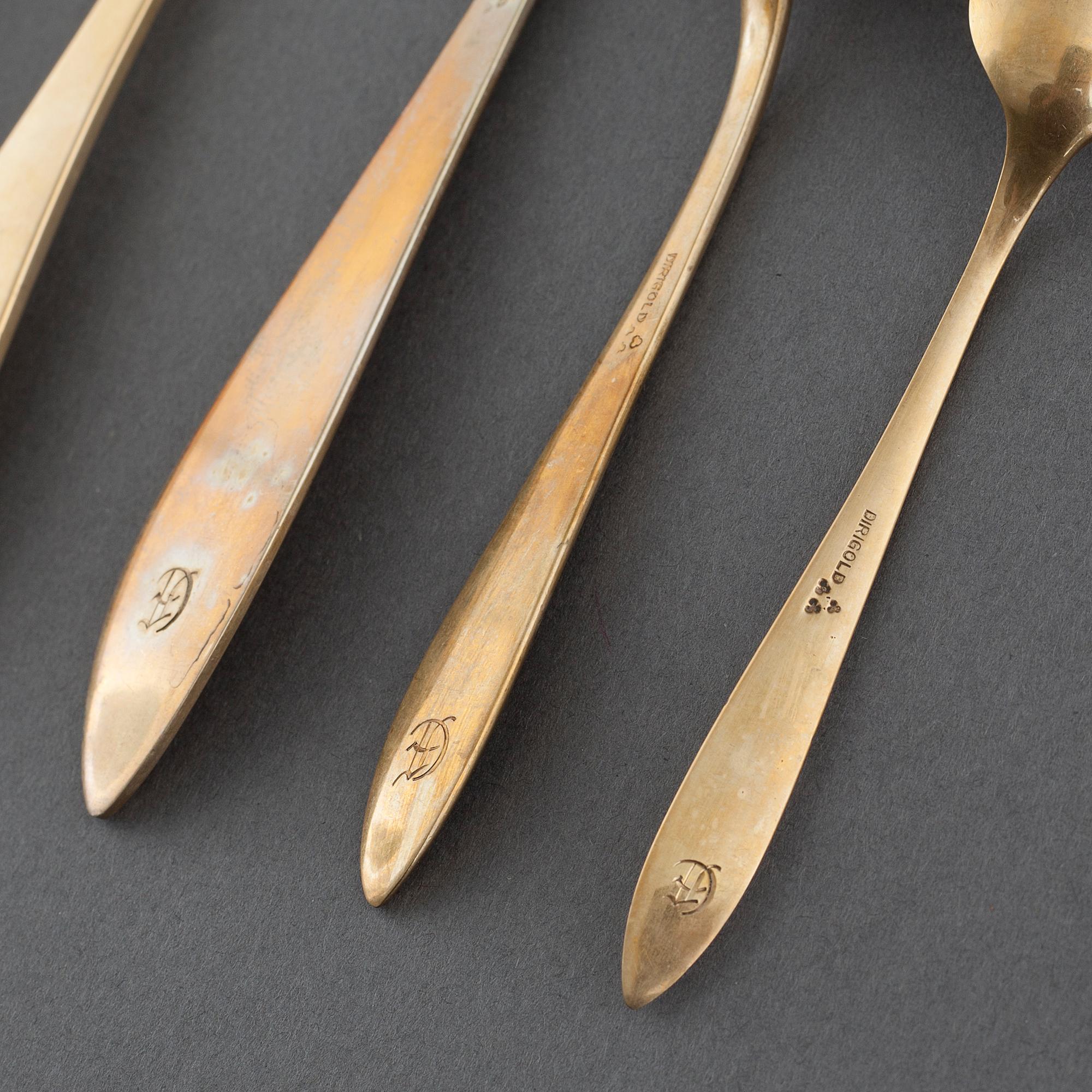 194 pieces of dirigold cutlery, 20th century.