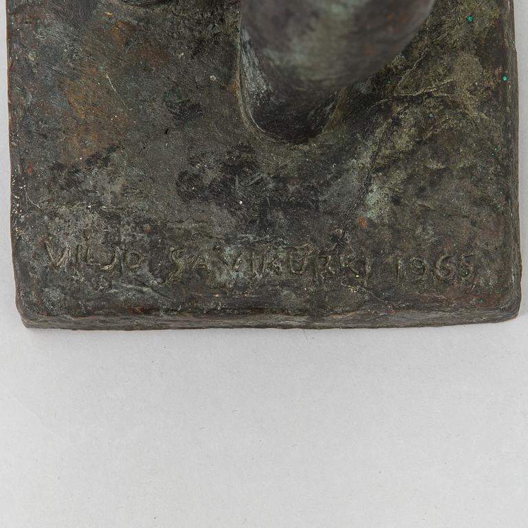 Viljo Savikurki, "Aino".
