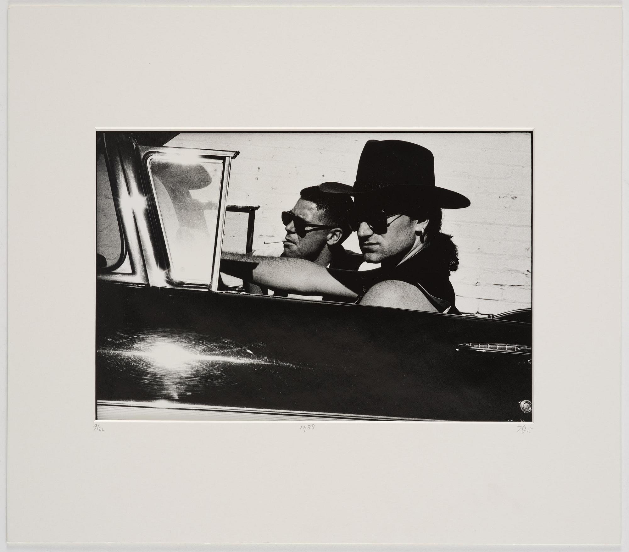 Anton Corbijn, "22:U2", 1982-2003.