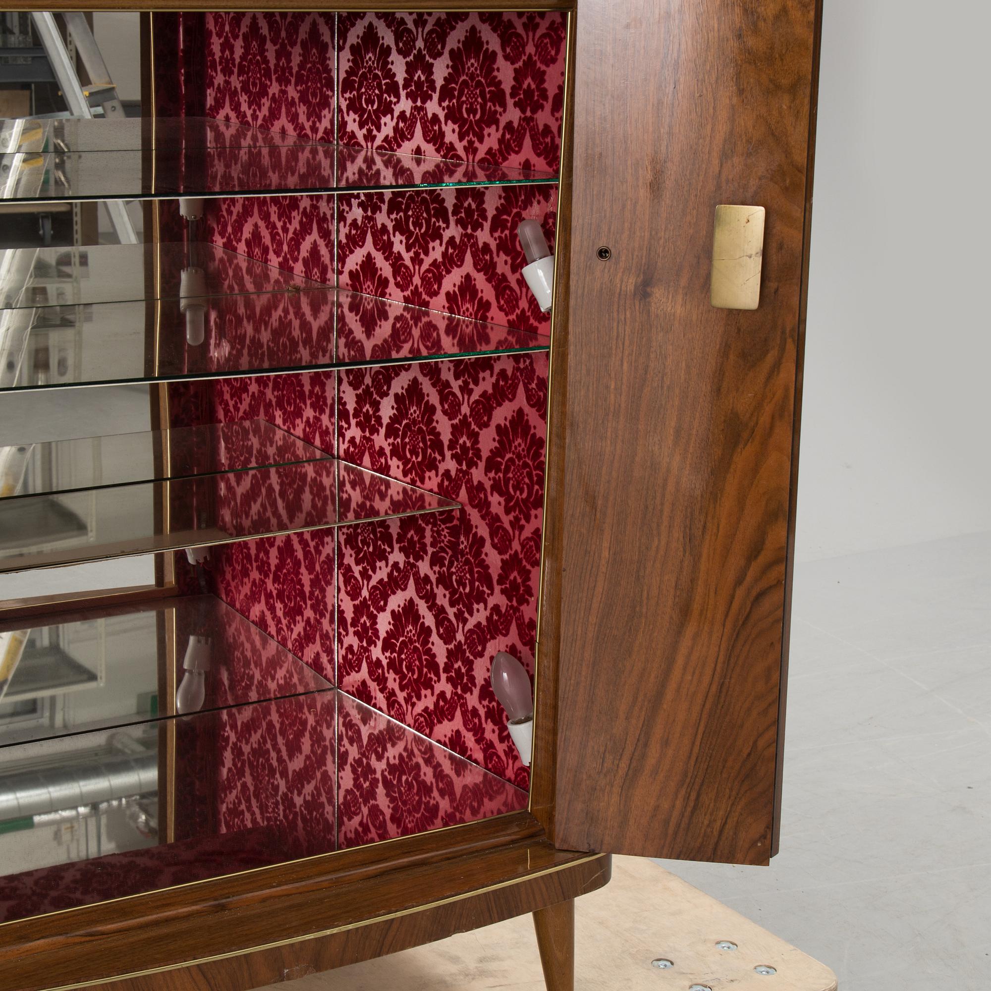COCKTAIL CABINET 1950's / 60's.