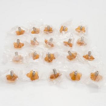 Eero Aarnio,  vetimiä, 20 kpl, Valli&Valli, Italia, 2007/08.