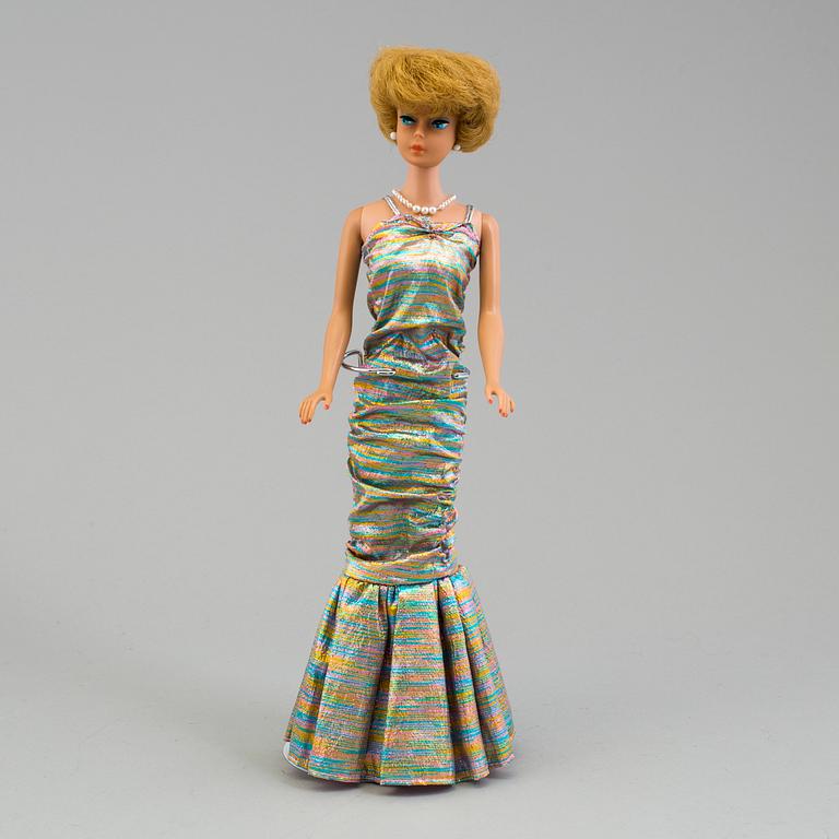 BARBIE, med tillbehör, 1960-tal.