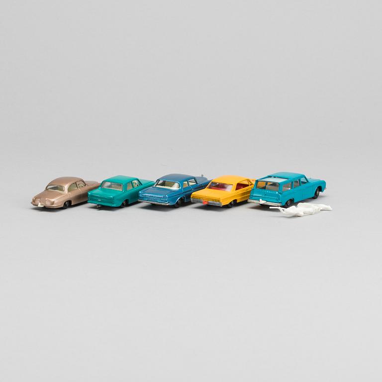 LESNEY MATCHBOX SERIES FIVE CARS.