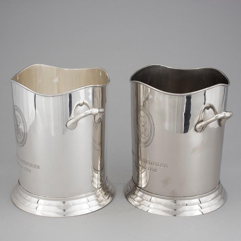 CHAMPAGNEKYLARE, 2 st, vitmetall, 1900-talets andta hälft.
