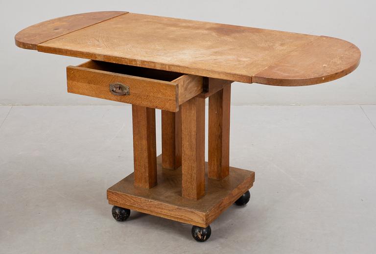 BORD samt STOLAR, 2 st, 1920-tal.