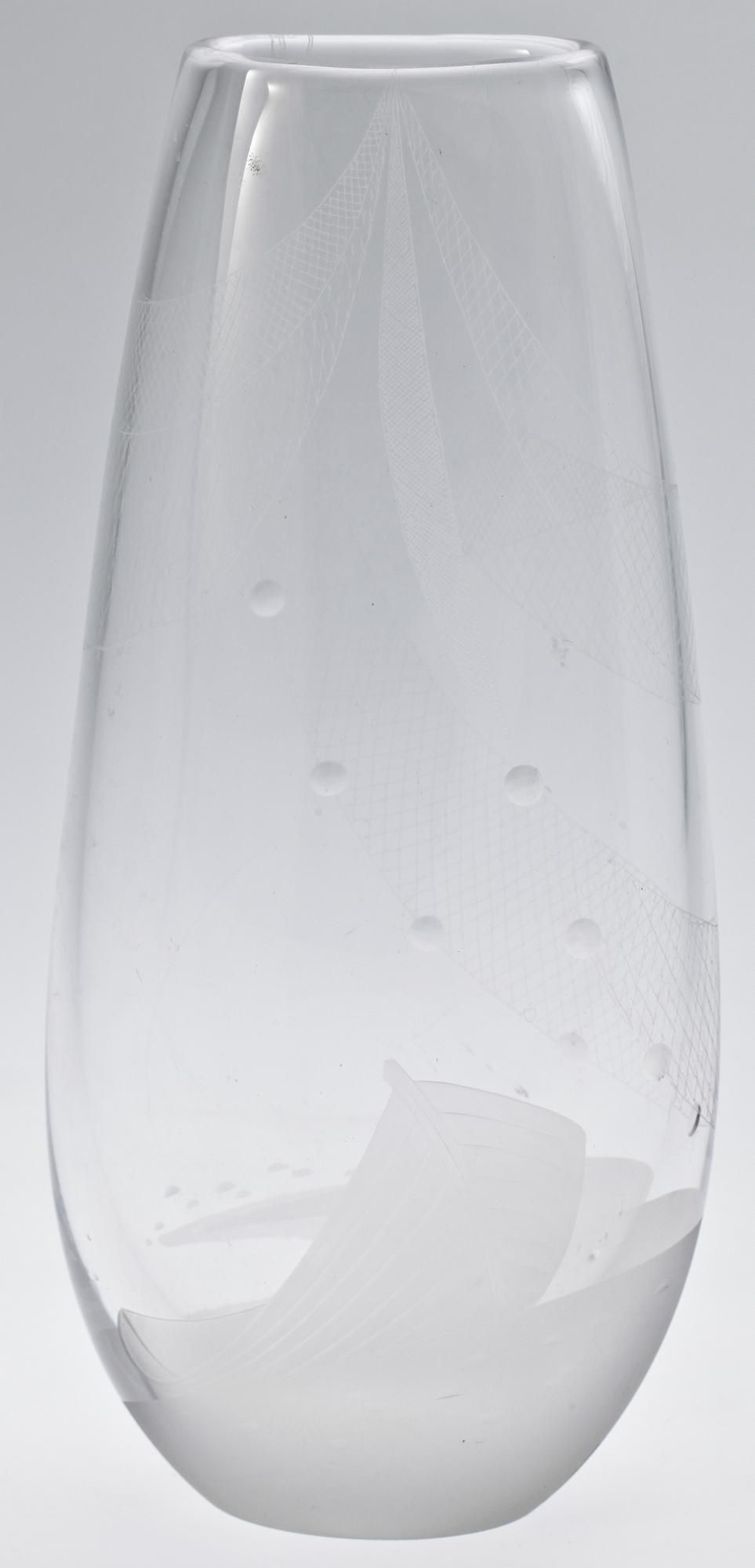 VAS, glas, "I fiskehamnen", Vicke Lindstrand, Kosta, 1950-tal.