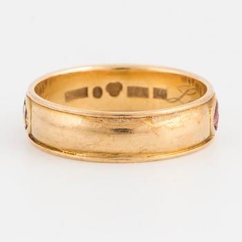 An Odd Fellow 18K gold ring.