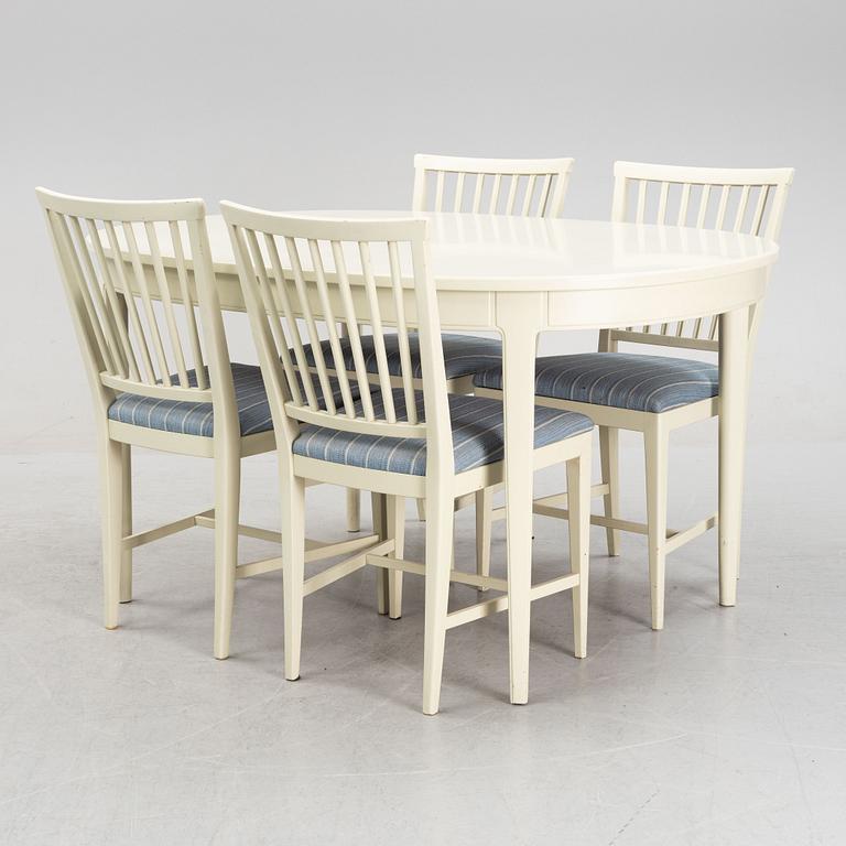Carl Malmsten, a 'Herrgården' dining table and a set of four 'Vardags' chairs, second half of the 20th Century.