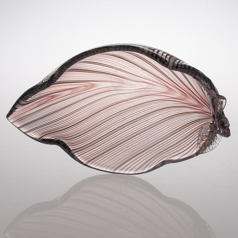 A leaf shaped filigree glass bowl from Venini, Murano.