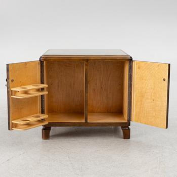 Rökbord, 1900-talets första hälft.