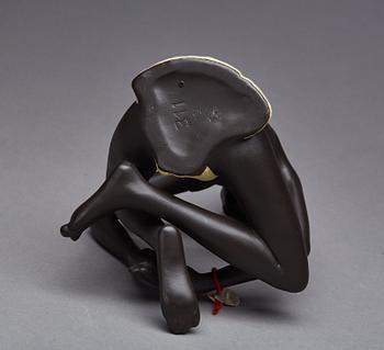 FIGURIN, etikettmärkt Goldscheider.