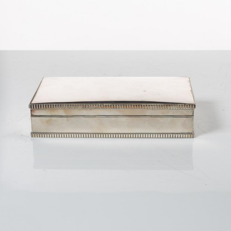 Cigarette/cigar box, silver 835, Swedish import marks, first half of the 20th century.