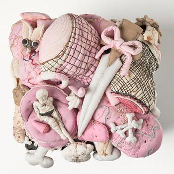 Märit Runsten, "Meat Monument".