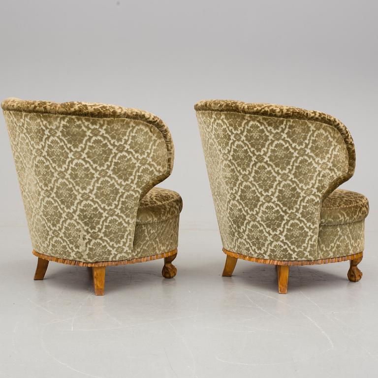 FÅTÖLJER, ett par, 1940-tal.