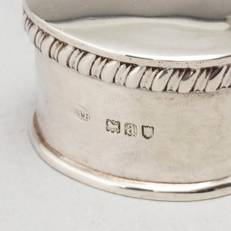 Frederick Augustus Burridge. A silver tea caddy, London 1896.